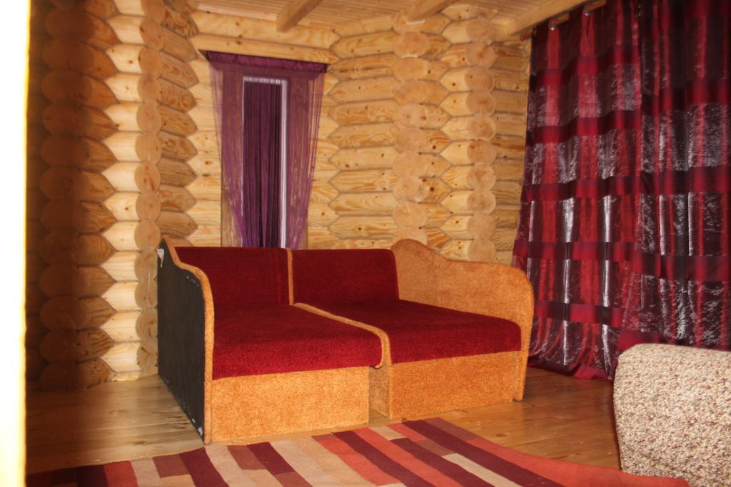 Sadyba Kazkove Dzherelo Werchowyna Zimmer foto